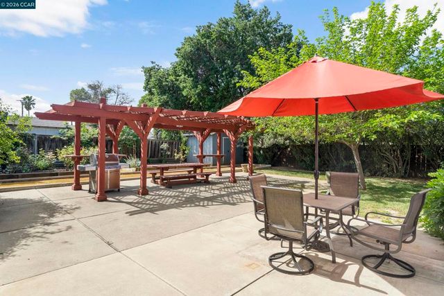 3366 Euclid Ave, Concord, CA 94519