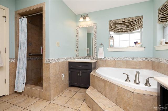 818 Orange Street, Mercedes, TX 78570
