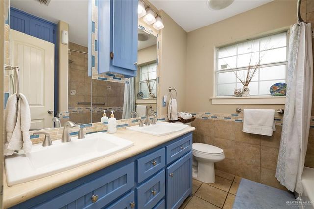 818 Orange Street, Mercedes, TX 78570