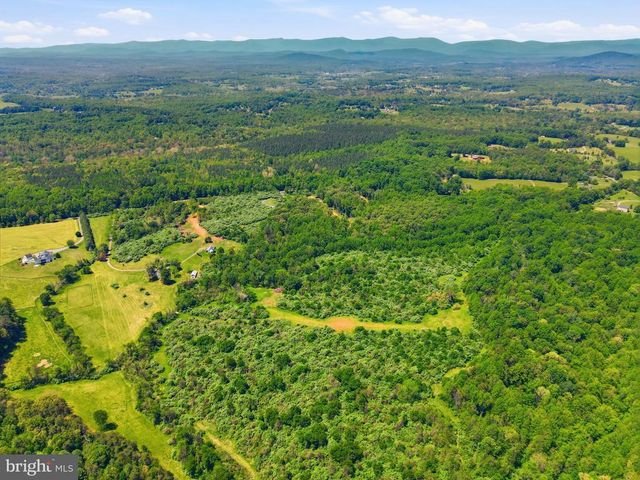 15371 SHEADS MOUNTAIN RD, Rixeyville, VA 22737
