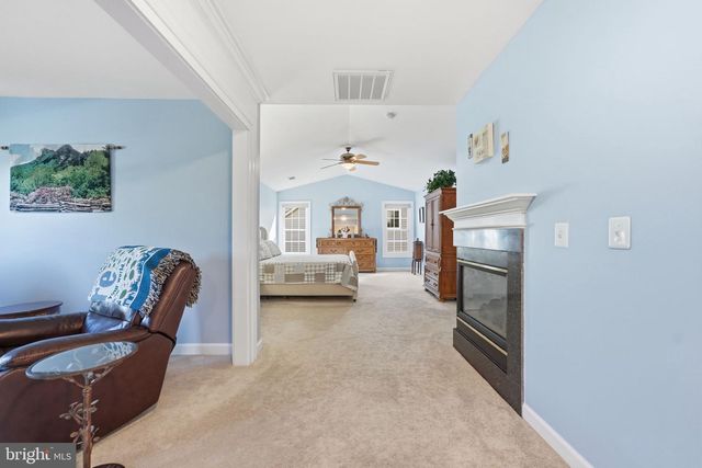 14261 CLUBHOUSE RD, Gainesville, VA 20155