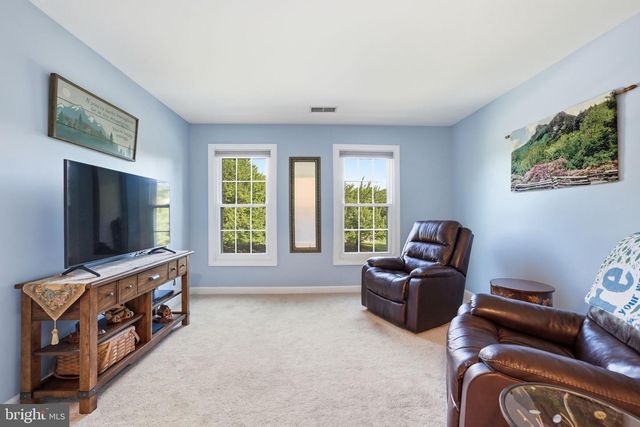 14261 CLUBHOUSE RD, Gainesville, VA 20155