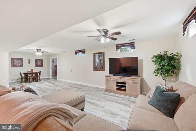 14261 CLUBHOUSE RD, Gainesville, VA 20155