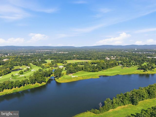 14261 CLUBHOUSE RD, Gainesville, VA 20155