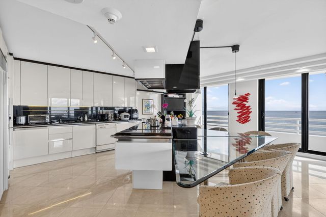 1500 S Ocean Boulevard 606, Boca Raton, FL 33432