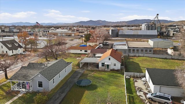 117 N 100 W, Tremonton, UT 84337