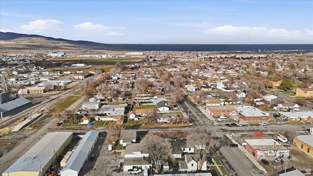 117 N 100 W, Tremonton, UT 84337