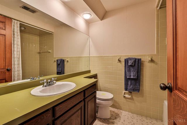 5868 Greenlawn Road, Fairfield Twp, OH 45011