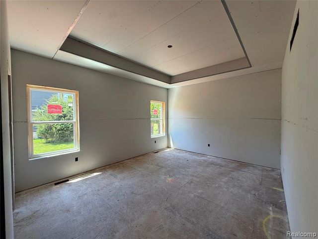 2735 Pine Shadow Court, Pinckney, MI 48169