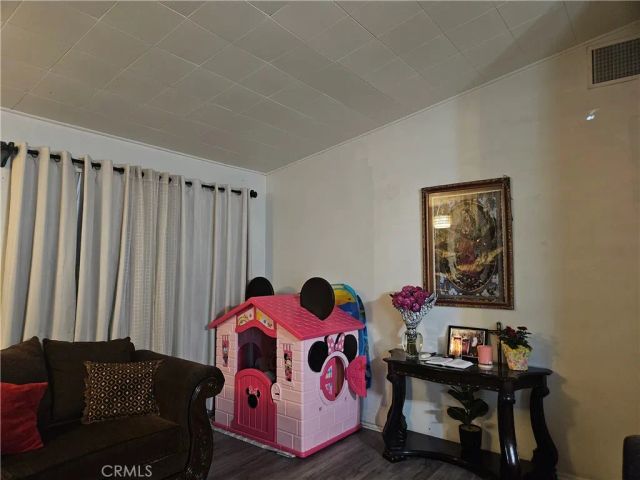 537 E 3rd, Rialto, CA 92376