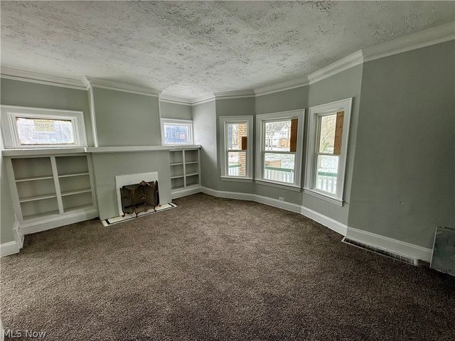 9215 Yale Avenue, Cleveland, OH 44108