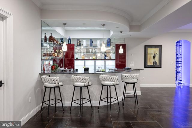 5821 GOLDSBORO RD, Bethesda, MD 20817