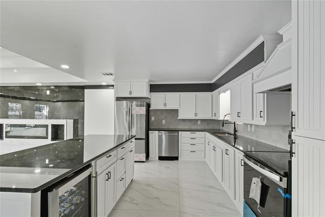 600 N Randlett, Hobart, OK 73651