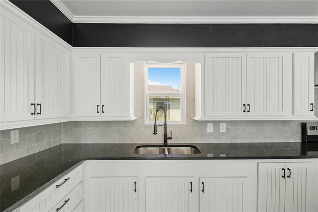 600 N Randlett, Hobart, OK 73651