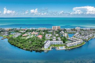 534 SUTTON PLACE 534, Longboat Key, FL 34228