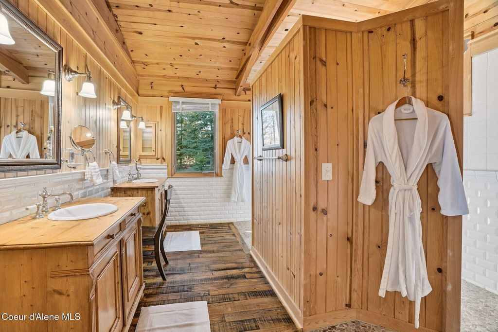 5015 Bottle Bay RD, Sagle, ID 83860 photo 37