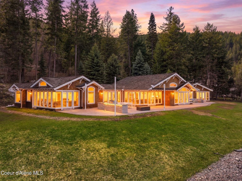 5015 Bottle Bay RD, Sagle, ID 83860 photo 4