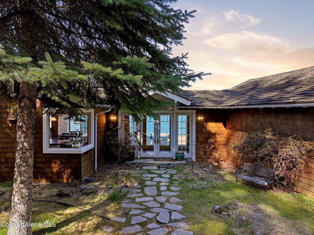 5015 Bottle Bay RD, Sagle, ID 83860 photo 6