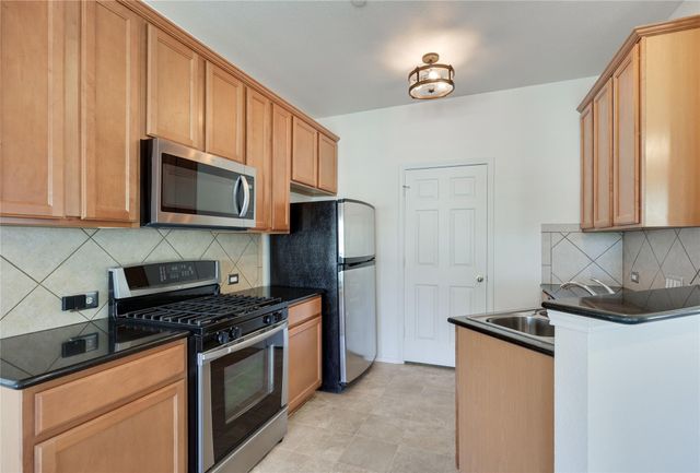 9201 Brodie LN 2501, Austin, TX 78748