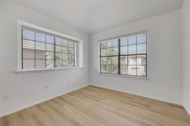 9201 Brodie LN 2501, Austin, TX 78748