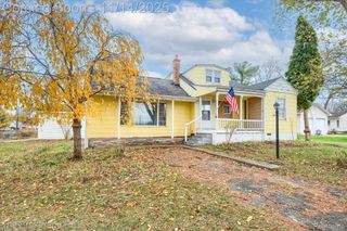 6449 Lapeer Road, Burton, MI 48509