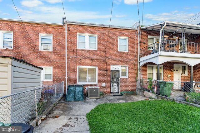 1322 ELLWOOD AVE N, Baltimore, MD 21213