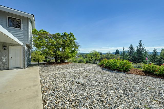 2540 Long Valley Dr, Newcastle, CA 95658