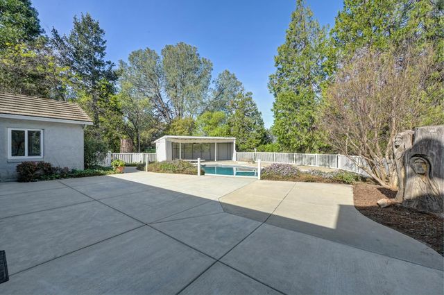 2540 Long Valley Dr, Newcastle, CA 95658