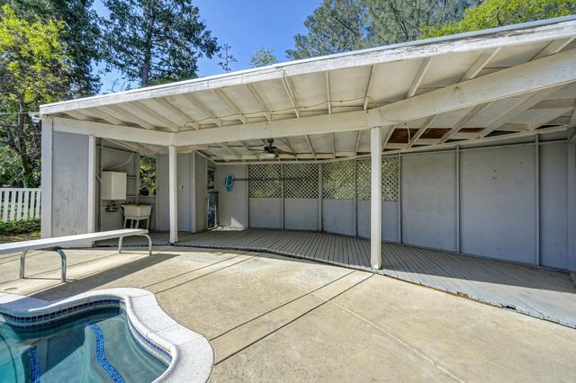 2540 Long Valley Dr, Newcastle, CA 95658