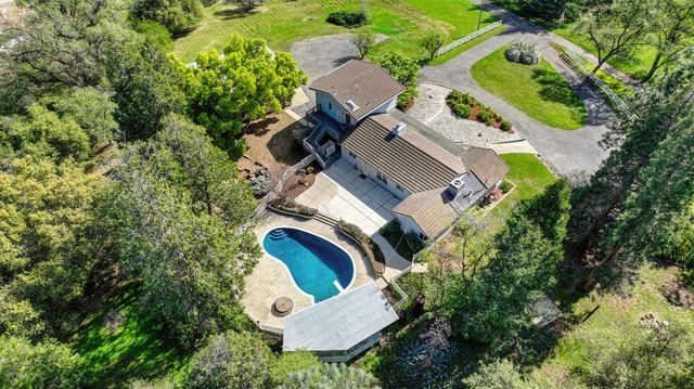 2540 Long Valley Dr, Newcastle, CA 95658