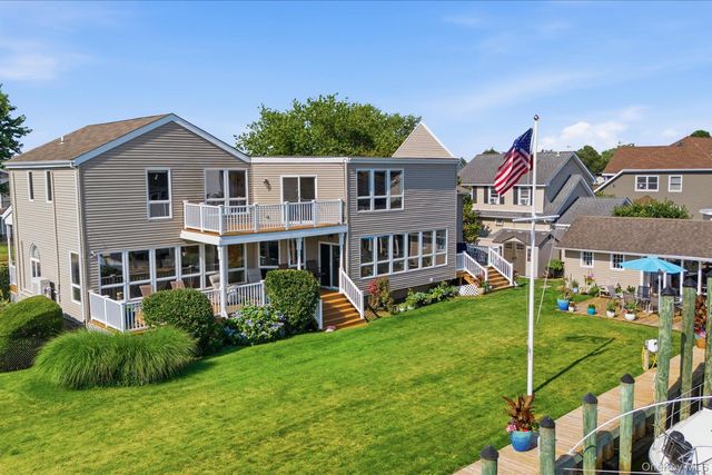 20 Barry Road, Amityville, NY 11701