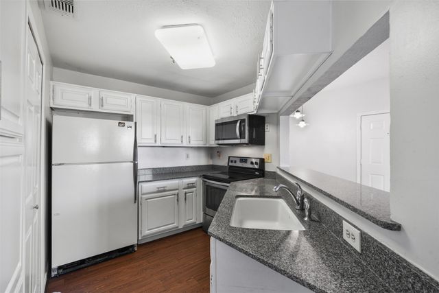 1001 Liberty Street 116, Dallas, TX 75204