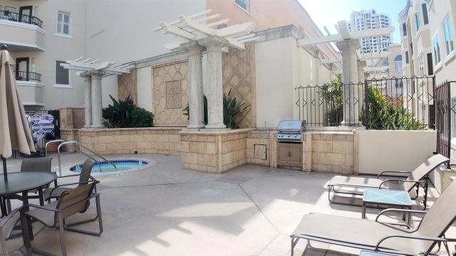 655 Columbia St 313, San Diego, CA 92101