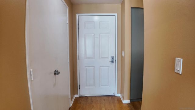 655 Columbia St 313, San Diego, CA 92101