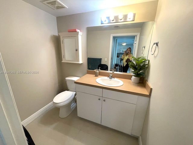 1250 S Miami Avenue 2111, Miami, FL 33130