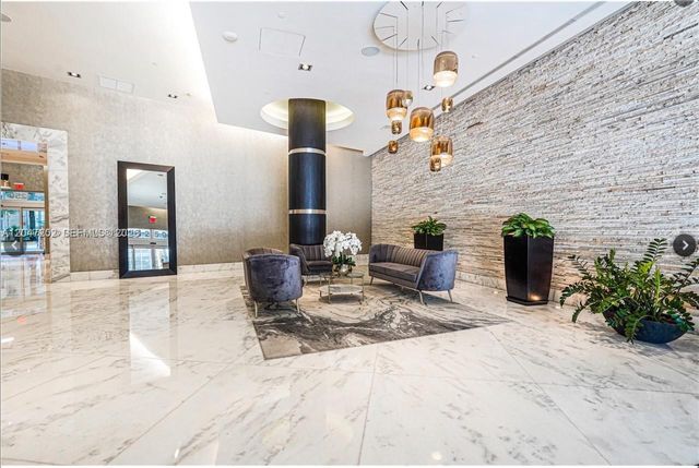 1250 S Miami Avenue 2111, Miami, FL 33130