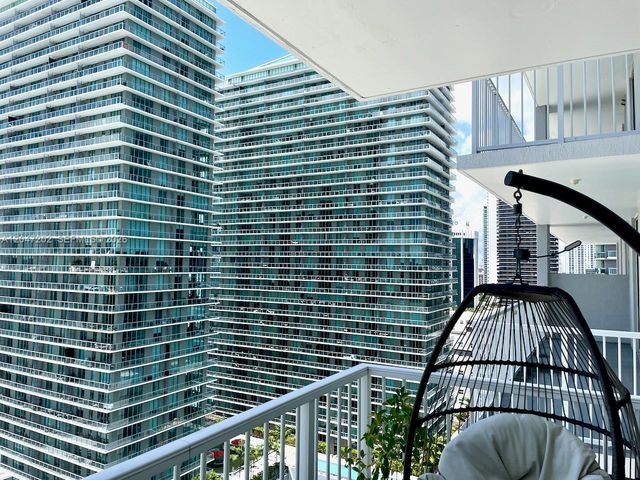 1250 S Miami Avenue 2111, Miami, FL 33130