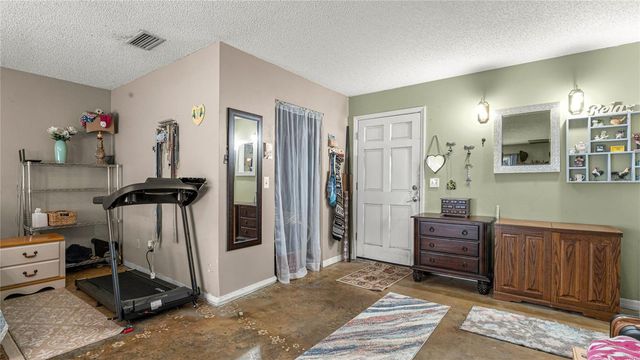 19036 NW 246TH STREET, High Springs, FL 32643