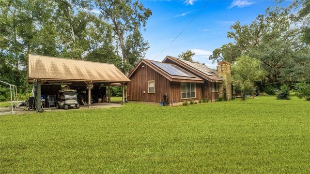 19036 NW 246TH STREET, High Springs, FL 32643