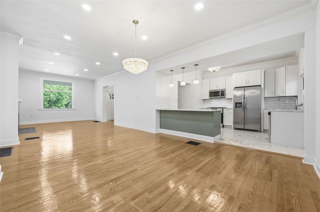 232 Chadwick St, Sewickley, PA 15143