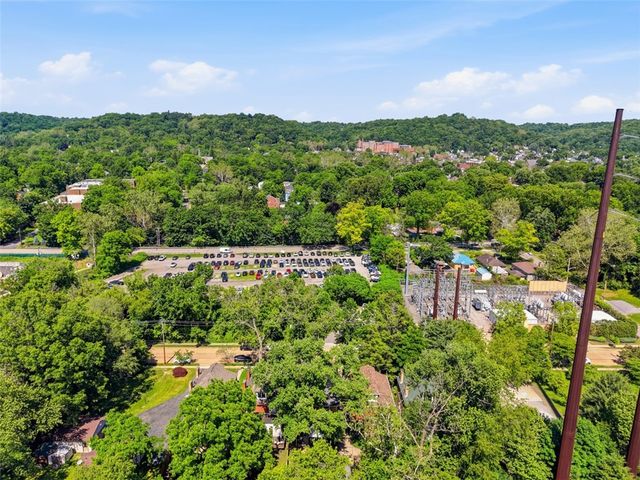 232 Chadwick St, Sewickley, PA 15143