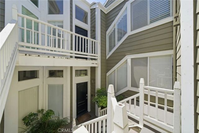 805 Grayling Bay 46, Costa Mesa, CA 92626