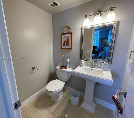 4001 Hillcrest Dr 914 914, Hollywood, FL 33021