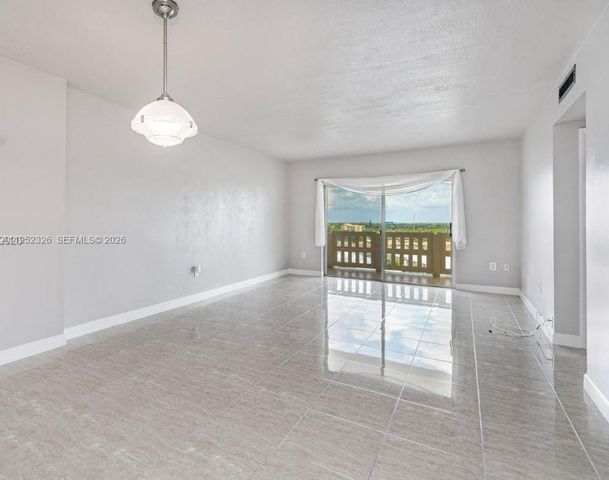 4001 Hillcrest Dr 914 914, Hollywood, FL 33021