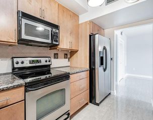 4001 Hillcrest Dr 914 914, Hollywood, FL 33021