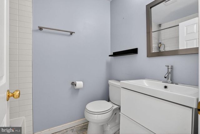 13141 QUAIL CREEK LN, Fairfax, VA 22033