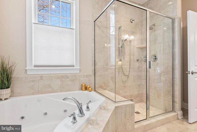 712 RIVERSIDE DR, Baltimore, MD 21221