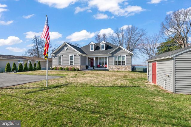 712 RIVERSIDE DR, Baltimore, MD 21221