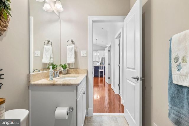 712 RIVERSIDE DR, Baltimore, MD 21221