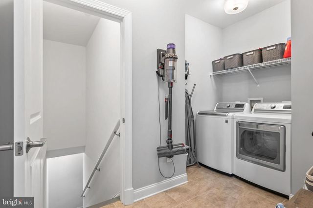 712 RIVERSIDE DR, Baltimore, MD 21221